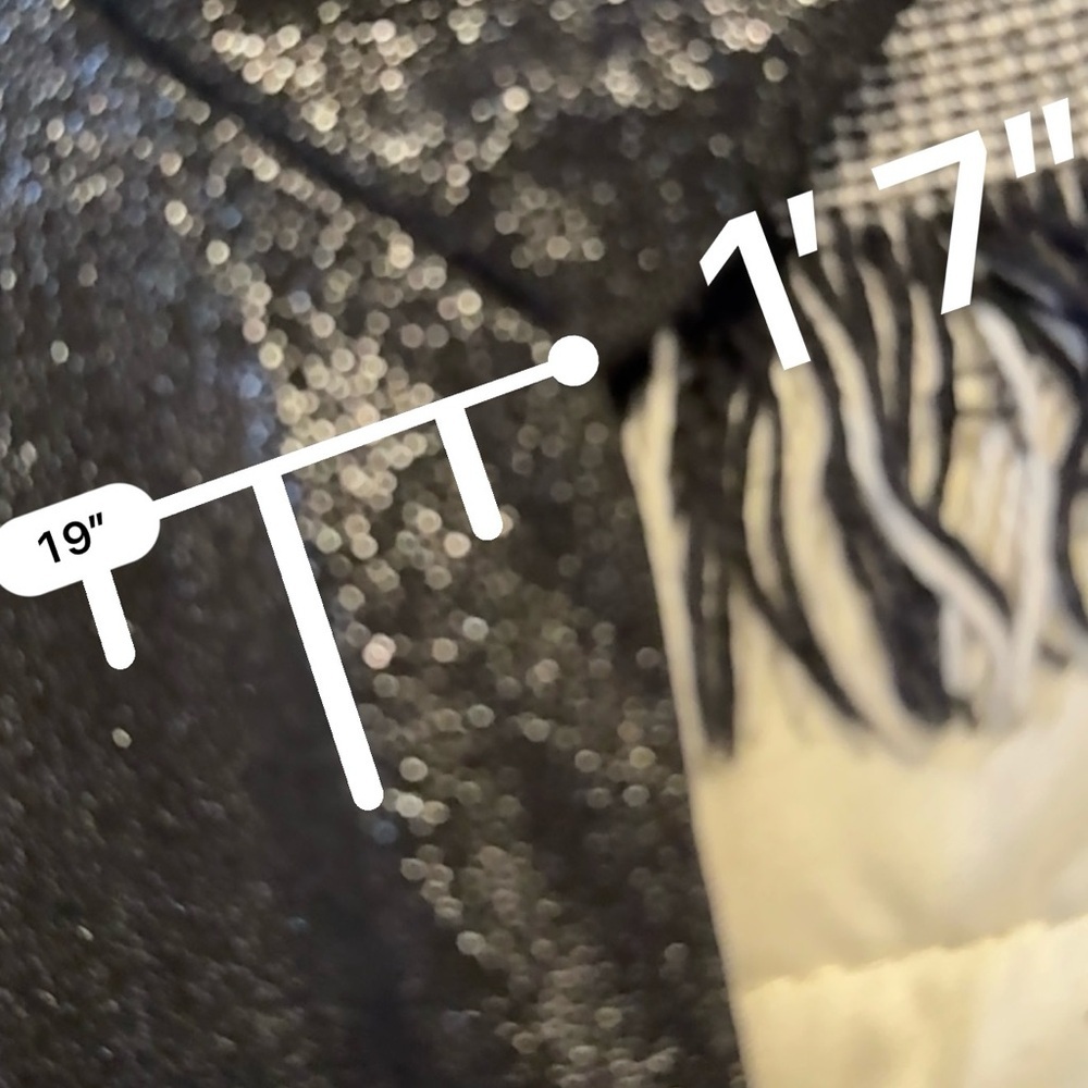 🌺𝐋𝐔𝐂𝐘 𝐈𝐍 𝐓𝐇𝐄 𝐒𝐊𝐘 𝐁𝐋𝐀𝐂𝐊 𝐒𝐇𝐈𝐌𝐌𝐄𝐑 𝐂𝐎𝐋𝐃 𝐒𝐇𝐎𝐔𝐋𝐃𝐄𝐑 𝐁𝐋𝐎𝐔𝐒𝐄 - Picture 4 of 5